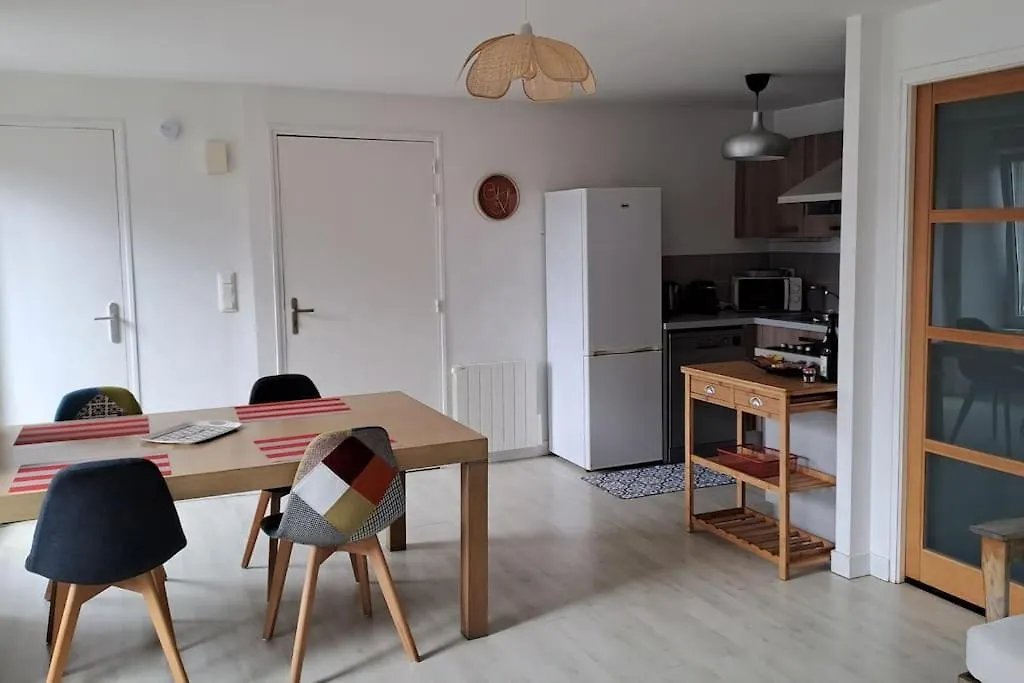 Charmant T3, 200M Du Port, Plage A Pied - Appart 4 Binic Apartamento